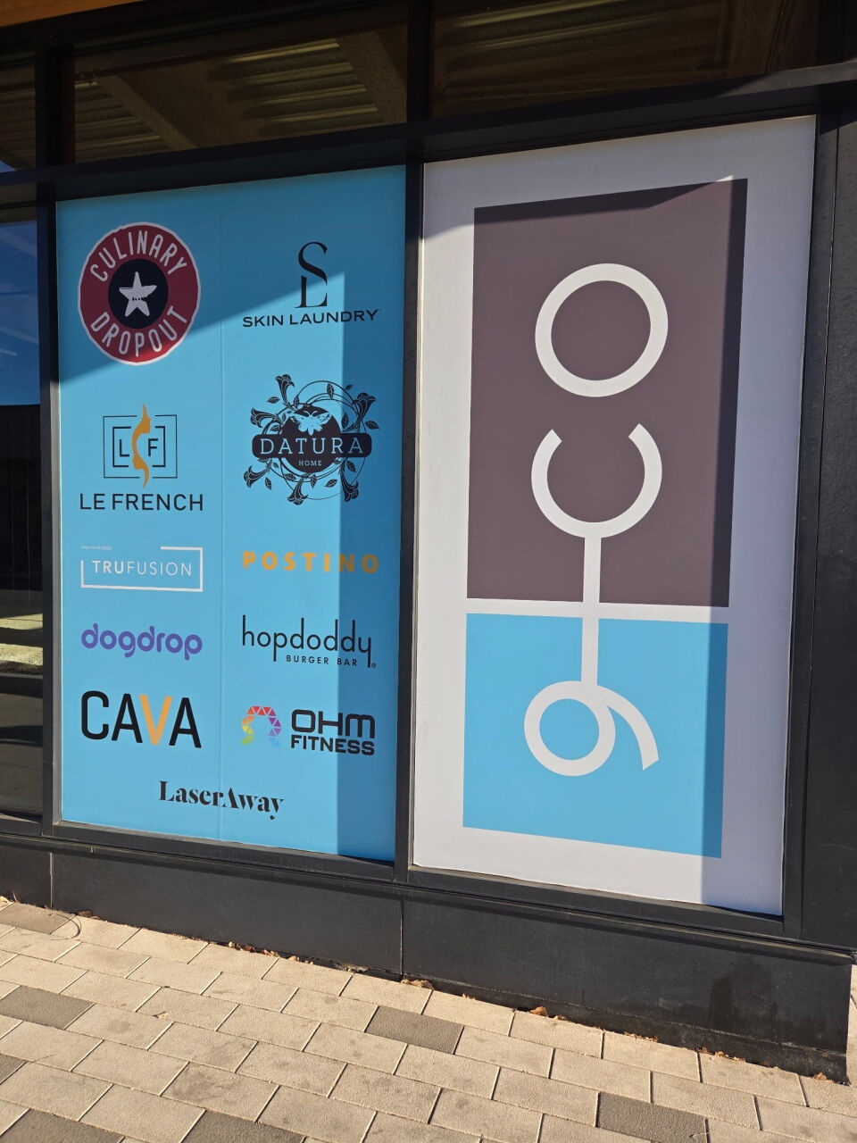 9.CO · Tenant Logo Window
